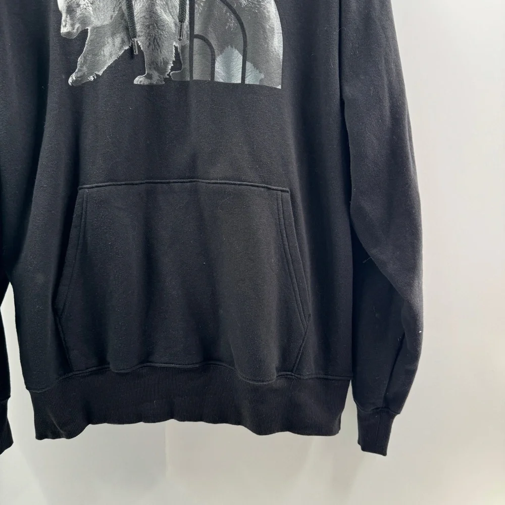 The North Face Men’s Large Black Graphic Bear Hoodie